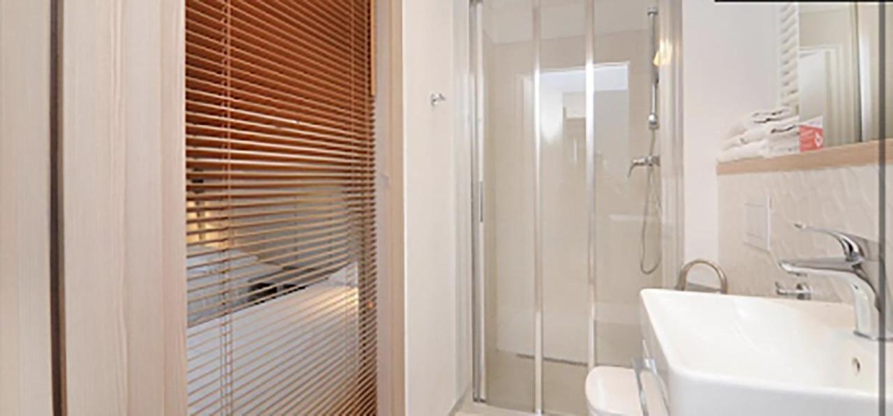 404 Rooms Wolska Apartament Varsó Kültér fotó