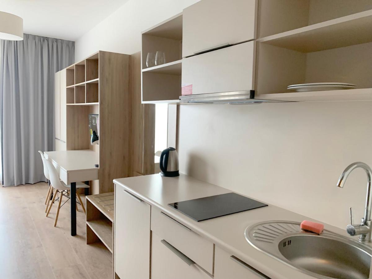 404 Rooms Wolska Apartament Varsó Kültér fotó