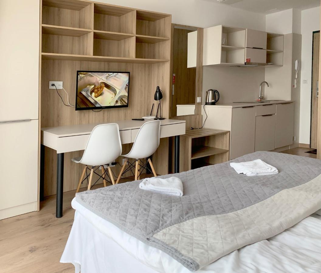 404 Rooms Wolska Apartament Varsó Kültér fotó